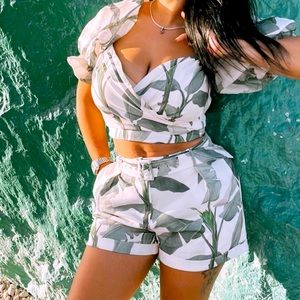 Worn once , perfect condition